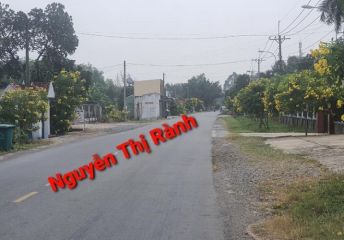 Đất bán 2 mặt tiền đường Nguyễn Thị Rành, Nhuận Đức, Củ Chi, diện tích 6.5 x 60 m, giá 2,5 tỷ.